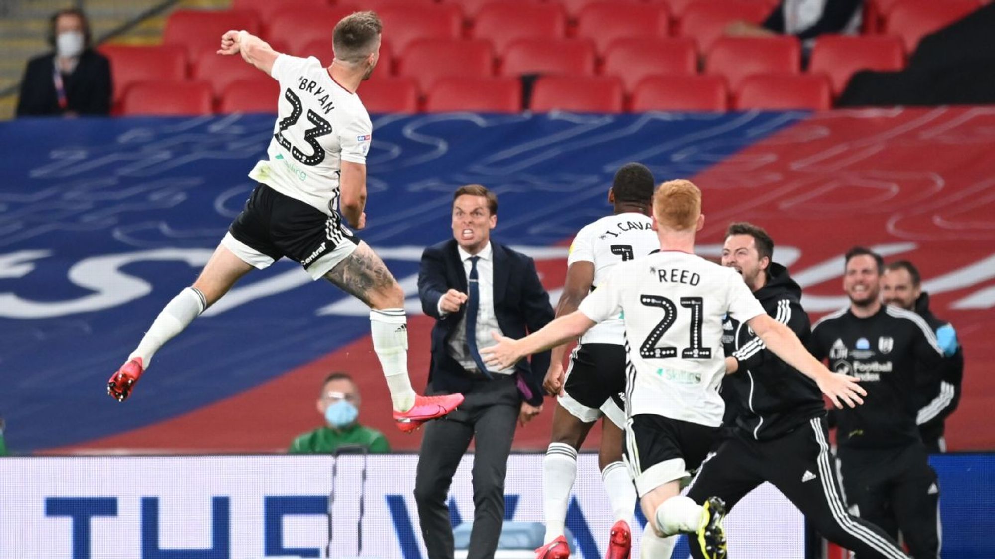 纷纷完成操 纷纷完成操